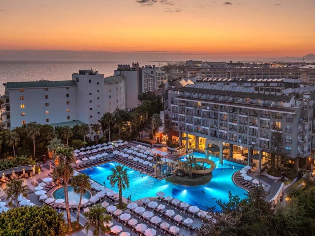 Paloma Oceana Resort gallery 1