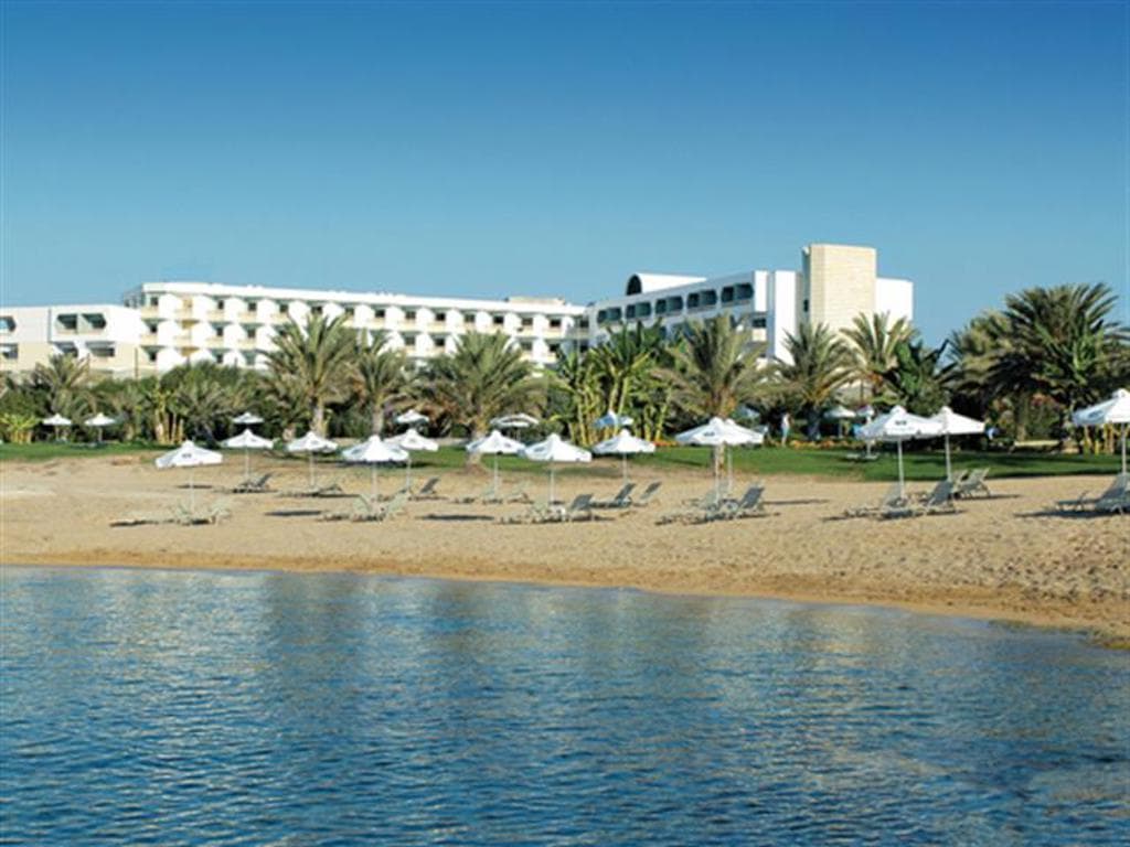 Constantinou Bros Athena Royal Beach