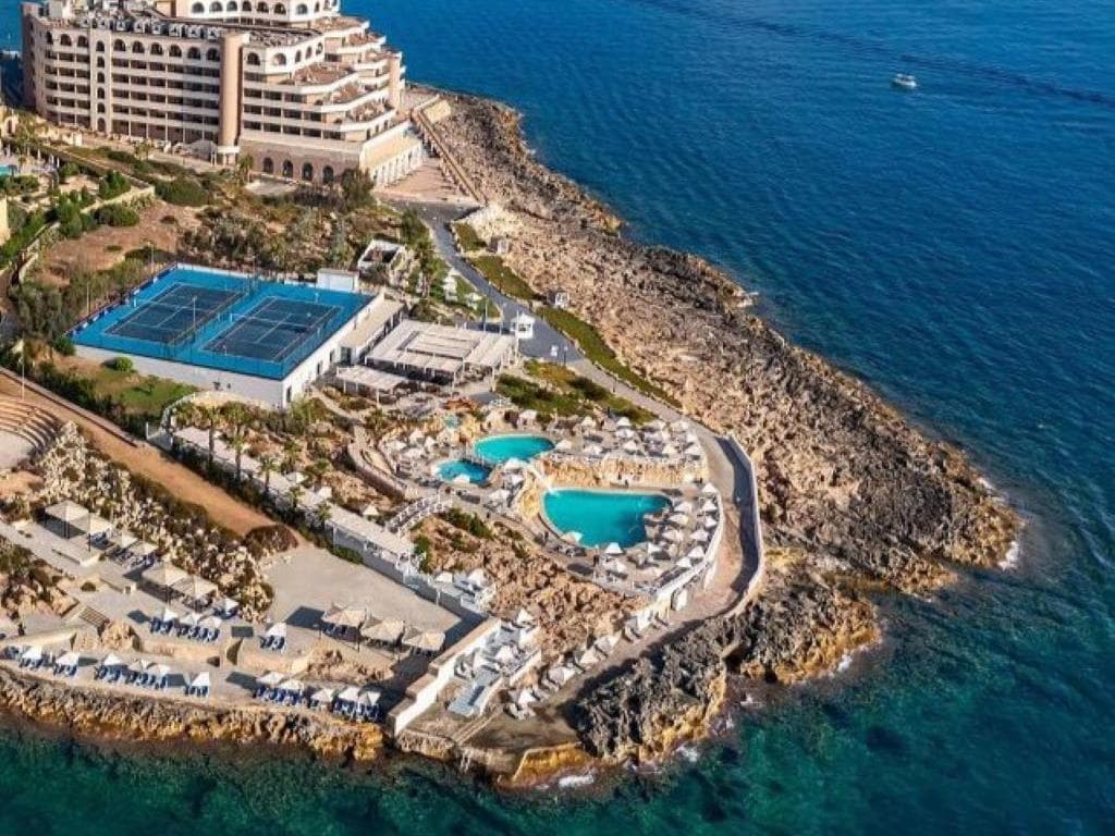 Radisson Blu St Julians Resort gallery 1